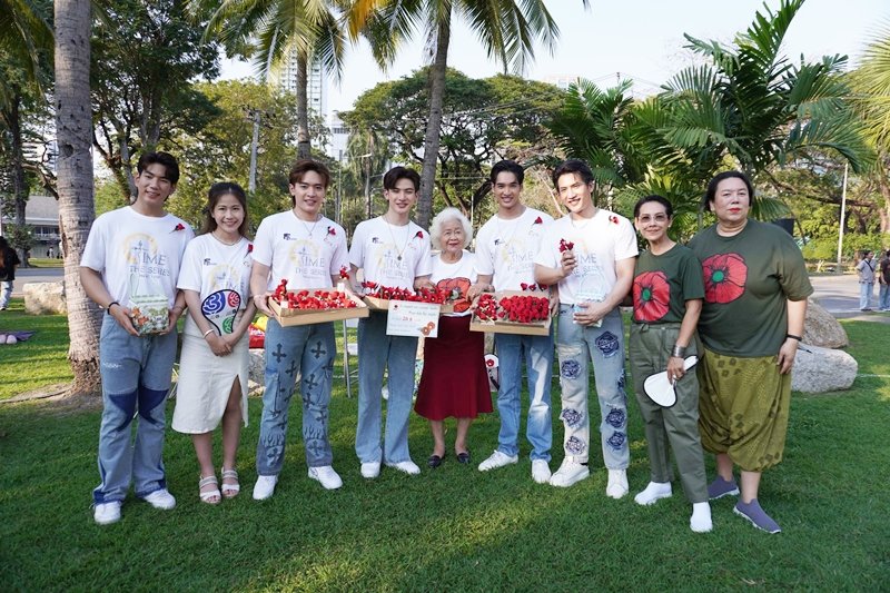 Time The Series Actors Volunteered to Raise Fund on Thai Veterans Day